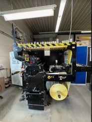 Flexo and label printing machine